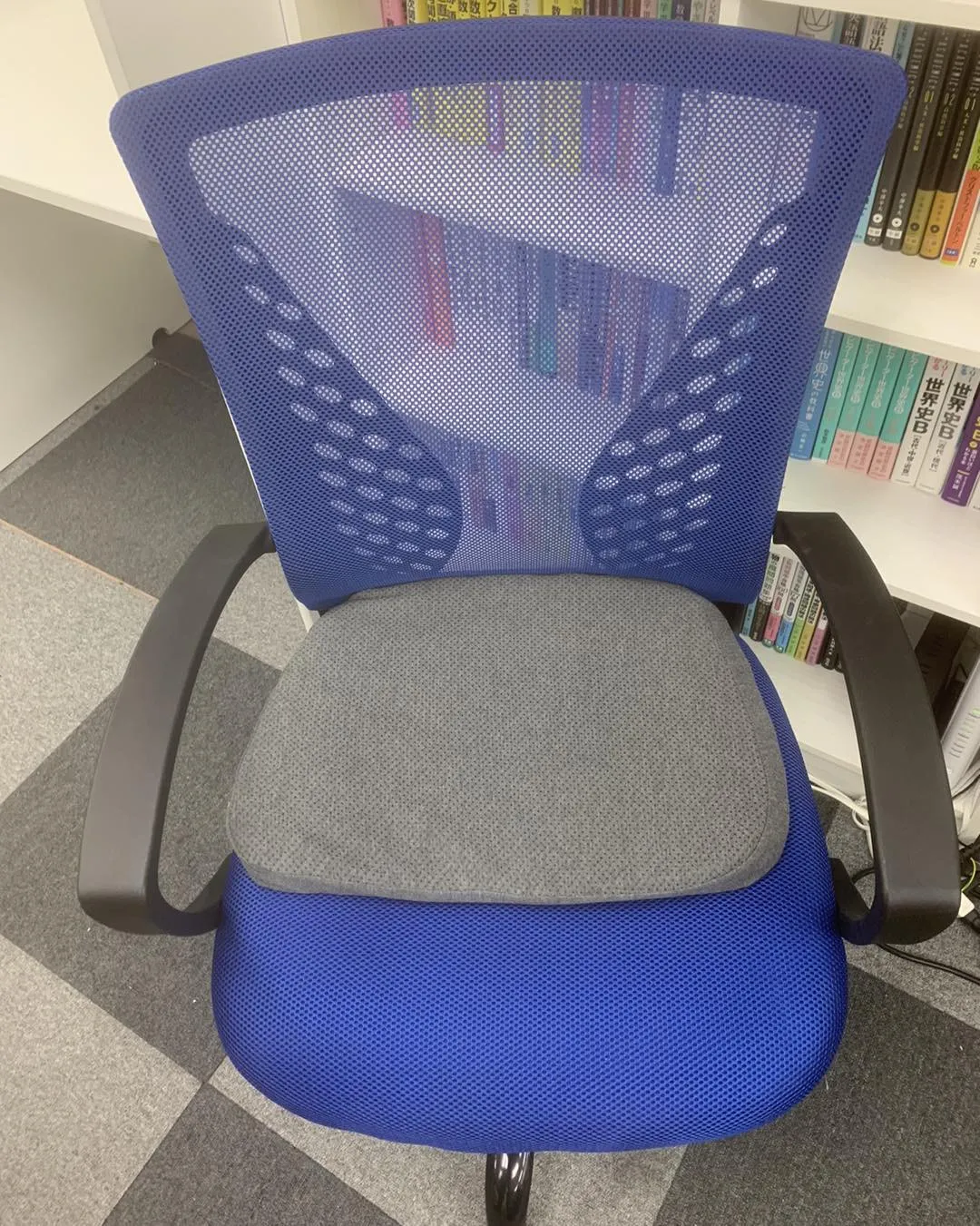 椅子を新調しました。